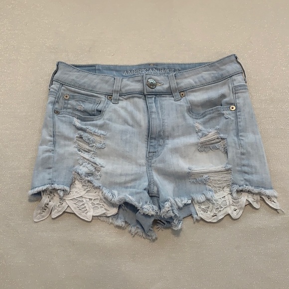 American Eagle Outfiters Shorts with Lace pockets - Picture 1 of 7